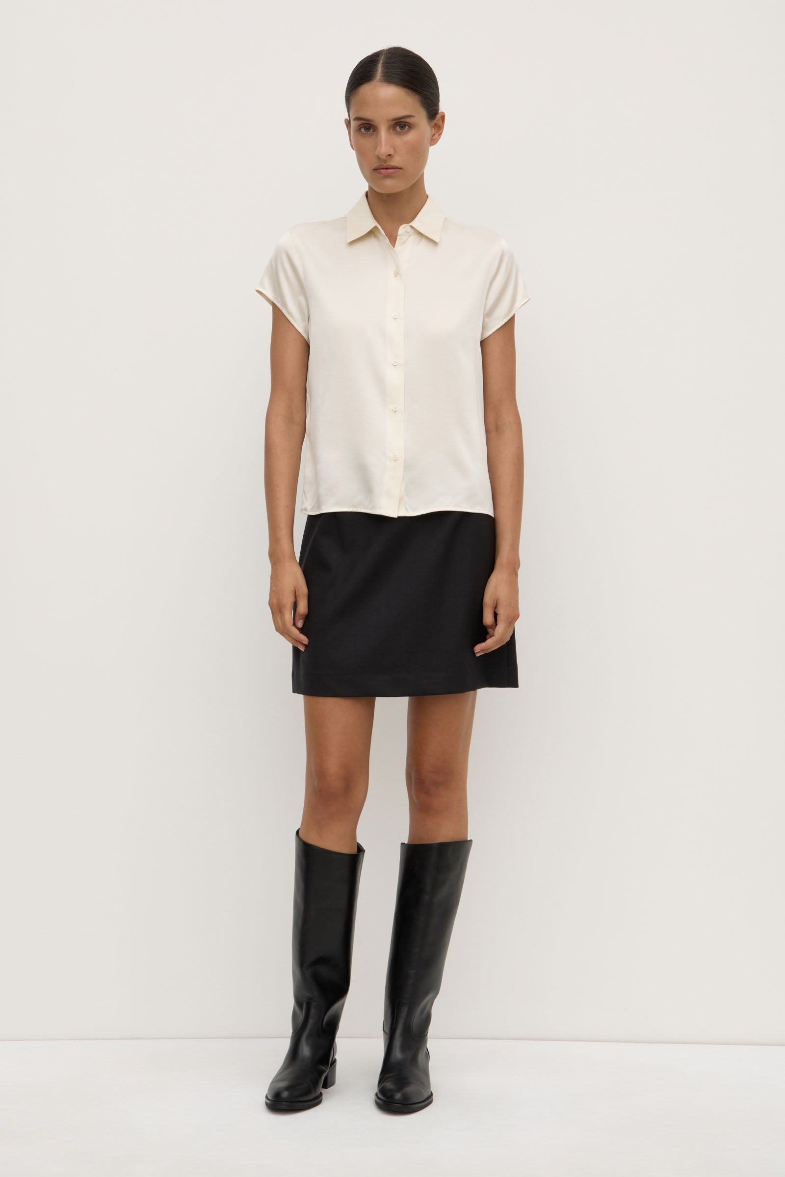 Karri Silk Short Sleeve Shirt